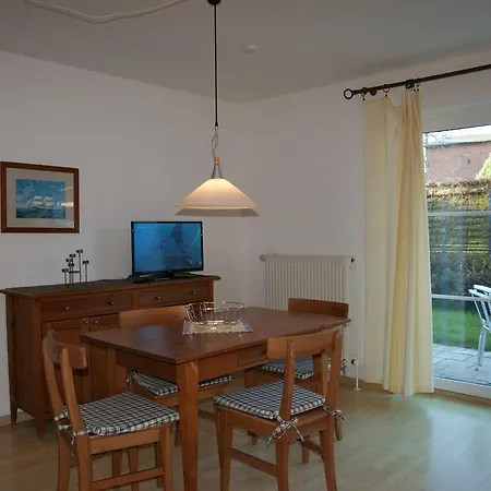 Im Haus Katharina 아파트 *